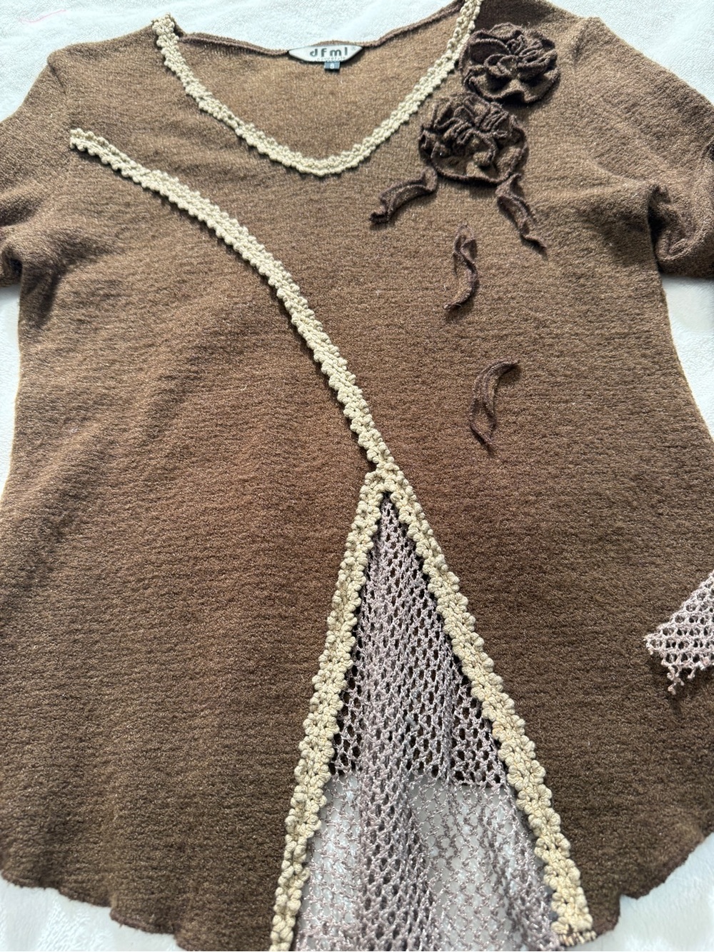 VTG Y2K Fairycore Brown Knit Top Floral Applique Fishnet Bell Sleeves Small DFML - Picture 5 of 8